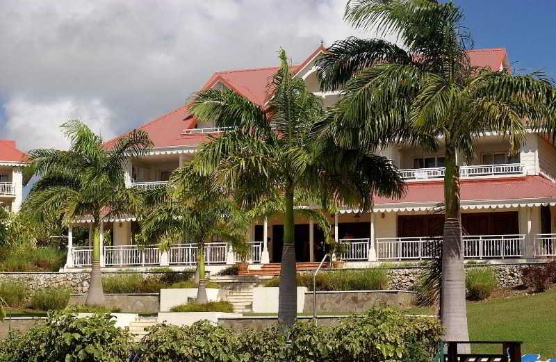 Residence Pierre & Vacances Premium Les Tamarins Sainte-Anne  Exteriör bild