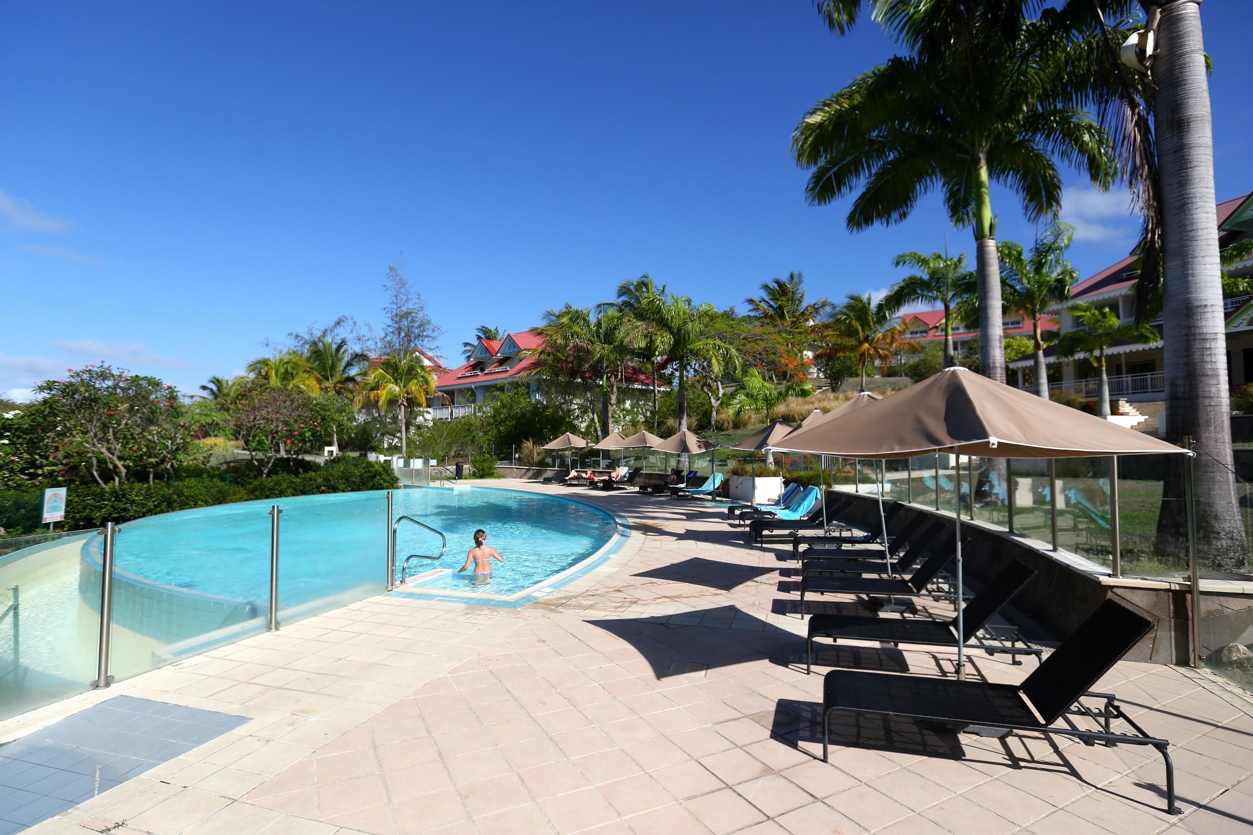 Residence Pierre & Vacances Premium Les Tamarins Sainte-Anne  Exteriör bild
