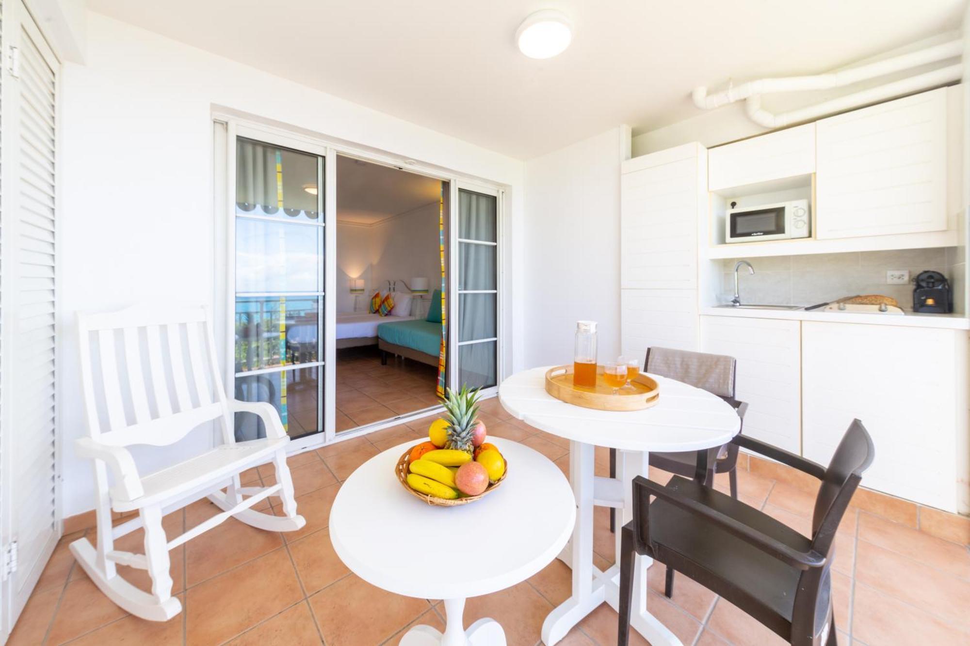 Residence Pierre & Vacances Premium Les Tamarins Sainte-Anne  Exteriör bild