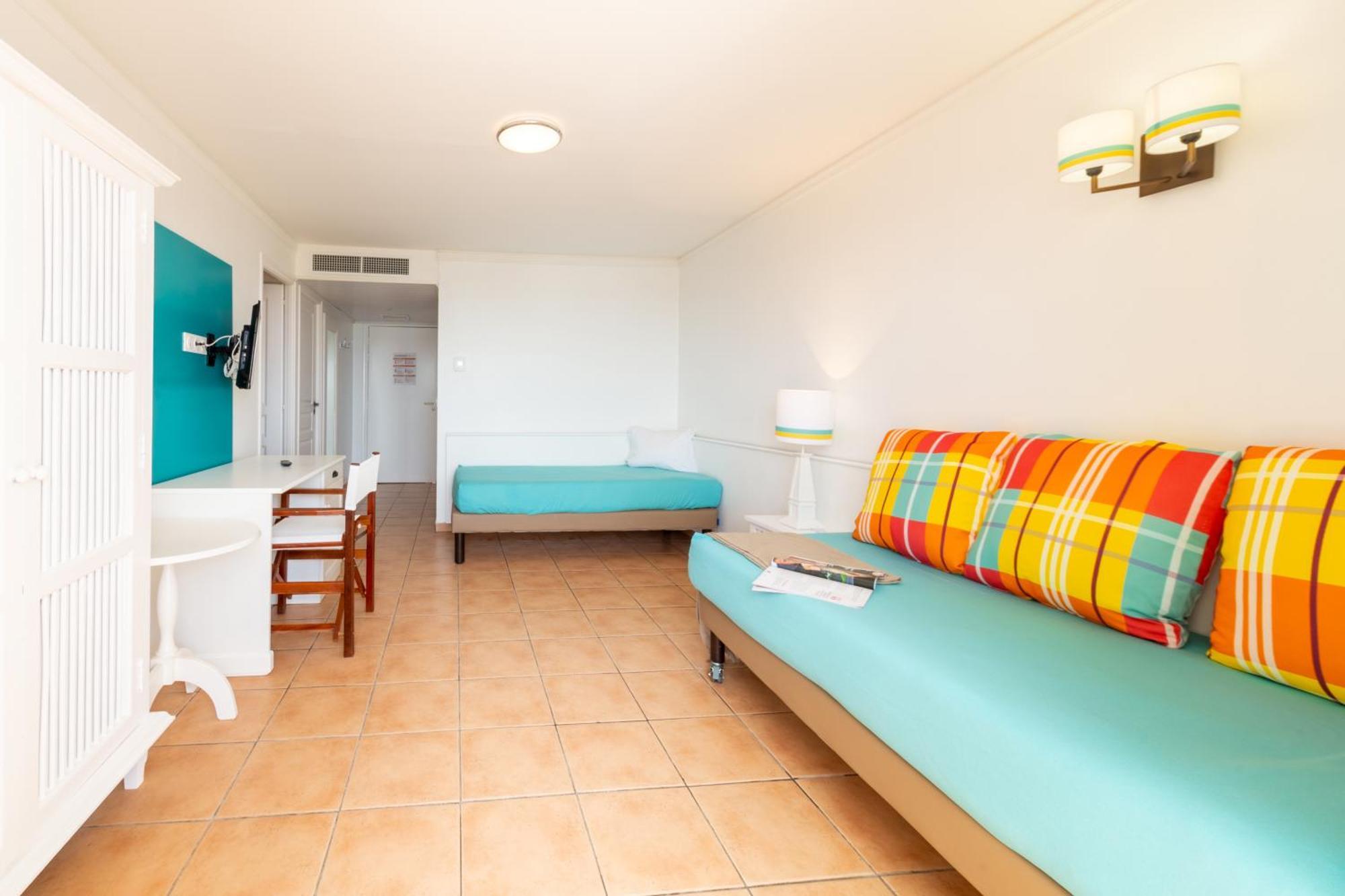 Residence Pierre & Vacances Premium Les Tamarins Sainte-Anne  Exteriör bild